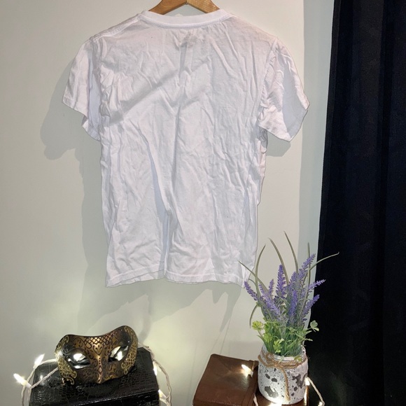 Plain White Tee - Picture 2 of 3